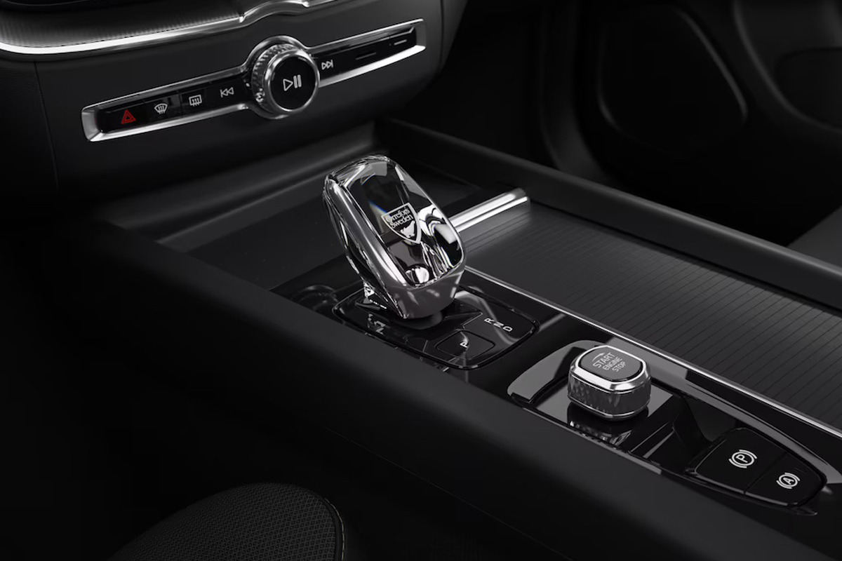 Volvo XC690 T8 Türelement