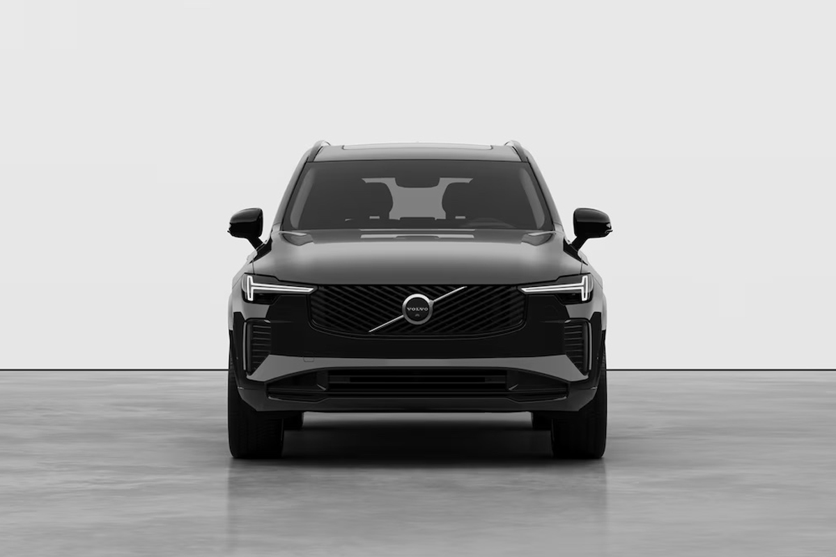 Volvo XC690 T8 Schräg hinten