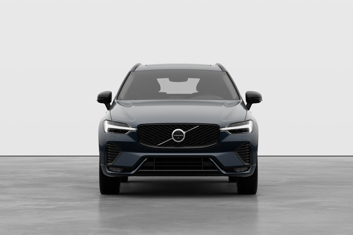 Volvo XC690 T8 Front
