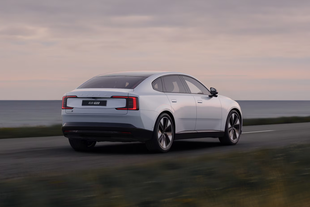 exterior-studiodetails-wheel_86a78ae15f94c7ce25cfe356c678ea62b223669d-png