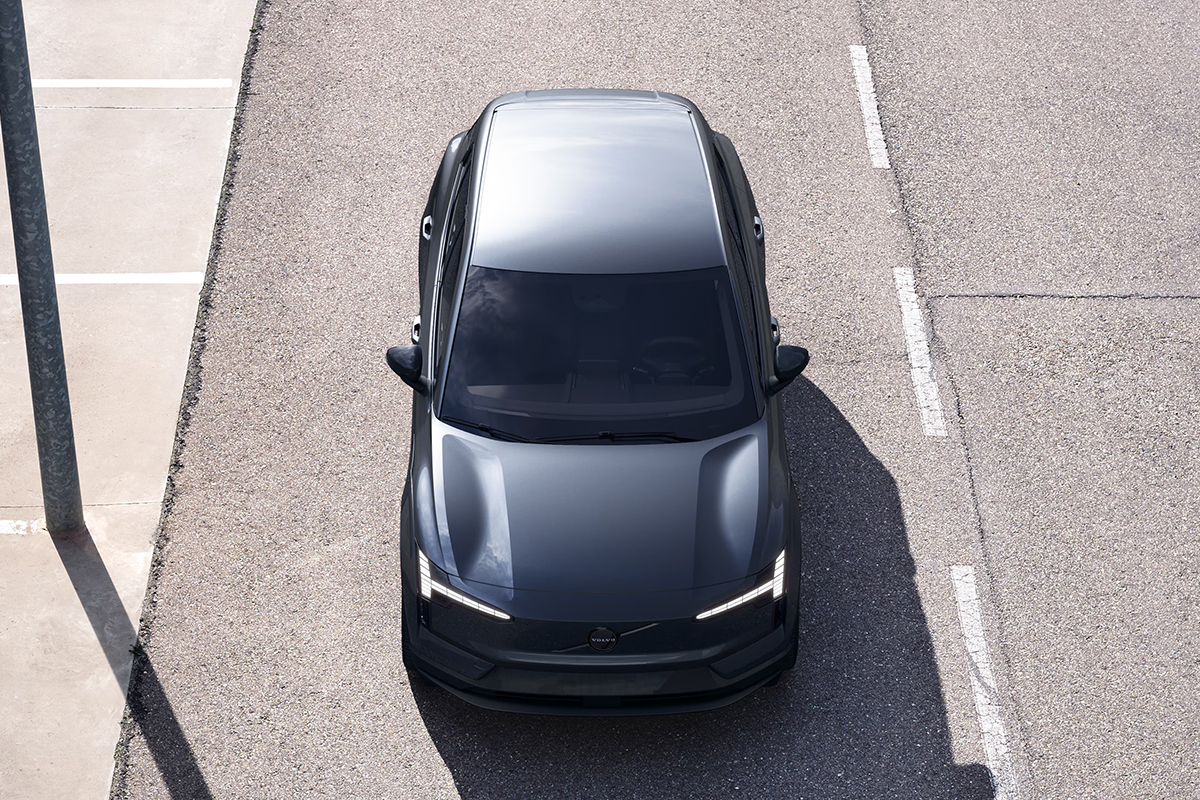 Volvo XC690T8 vorne