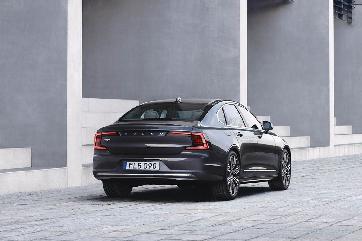 Volvo S90, Hinteransicht