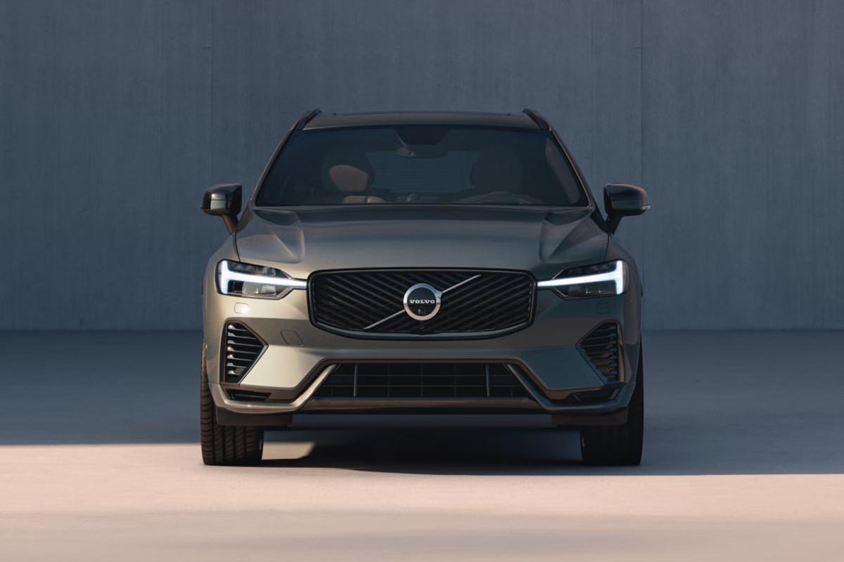 Bild zeigt das Facelift Modell des Volvo XC60 von vorne