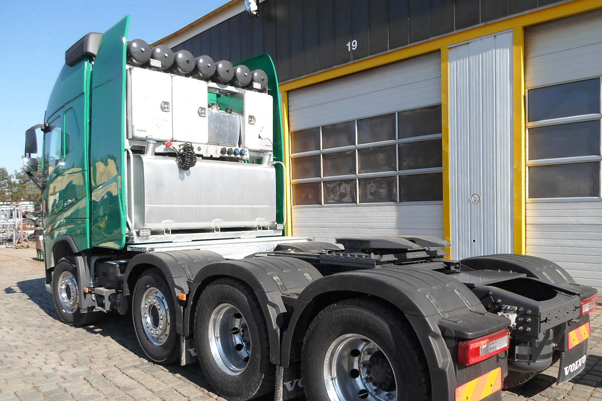 LKW Schwerlasttranspot Aufbauten